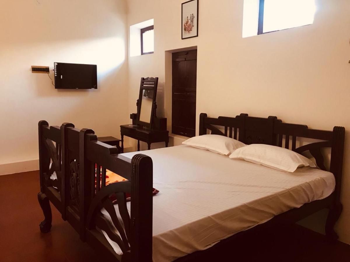 Tanjore Inn Thanjavur Bagian luar foto